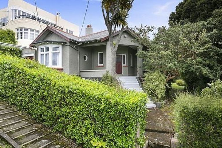 Photo of property in 69 Warrender Street, North Dunedin, Dunedin, 9016