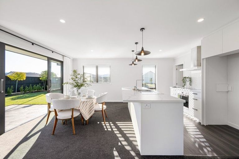 Photo of property in 2 Chapel Close, Springlands, Blenheim, 7201