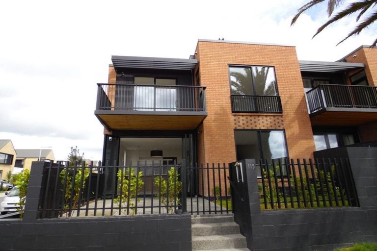 Photo of property in 115 Buckley Avenue, Hobsonville, Auckland, 0616