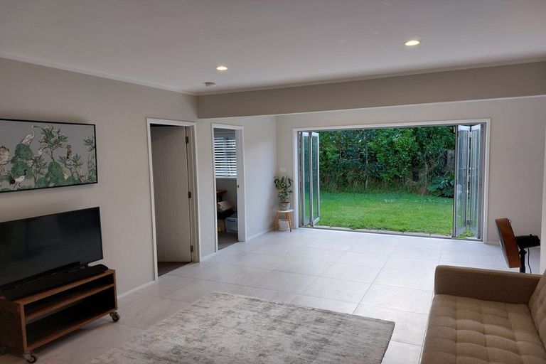 Photo of property in 8a Ewen Street, Takapuna, Auckland, 0622