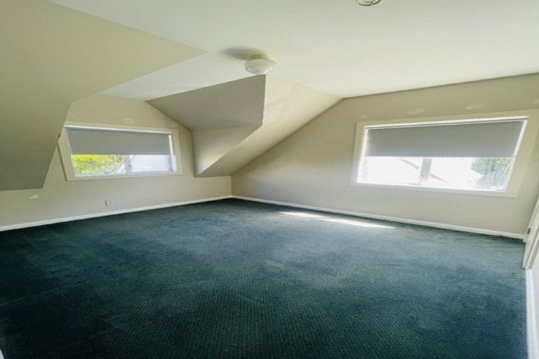 Photo of property in 46 Burns Lane, Kumeu, 0892