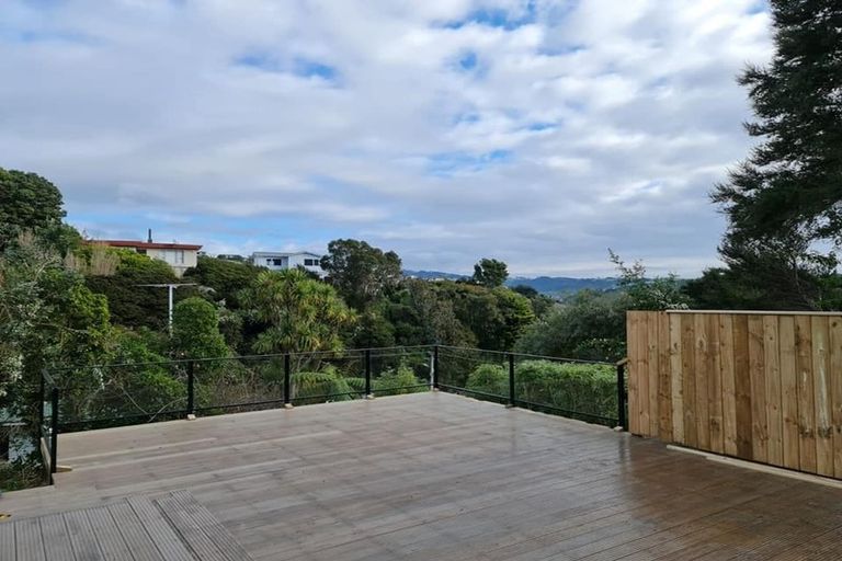 Photo of property in 11 Kiriwai Road, Paremata, Porirua, 5024