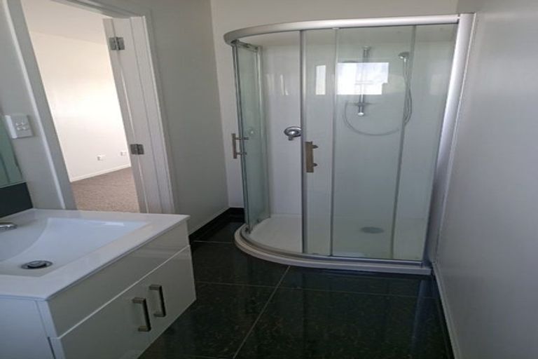 Photo of property in 2/1 June Place, Hamilton East, Hamilton, 3216