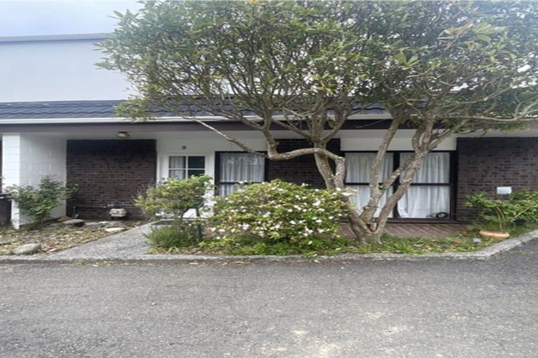 Photo of property in 3/75 Delhi Crescent, Khandallah, Wellington, 6035