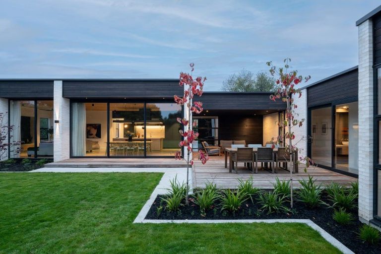 Photo of property in 10 Belmont Avenue, Rangiora, 7400