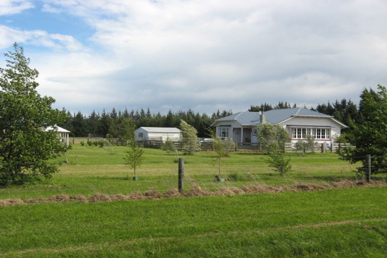 Photo of property in 56 Courage Road, Amberley, 7410