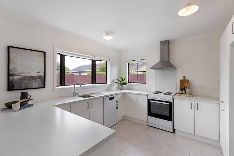 Photo of property in 64 Vogel Street, Roslyn, Palmerston North, 4414