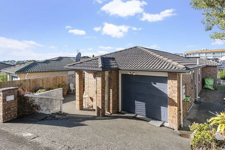 Photo of property in 77 Elan Place, Stanmore Bay, Whangaparaoa, 0932