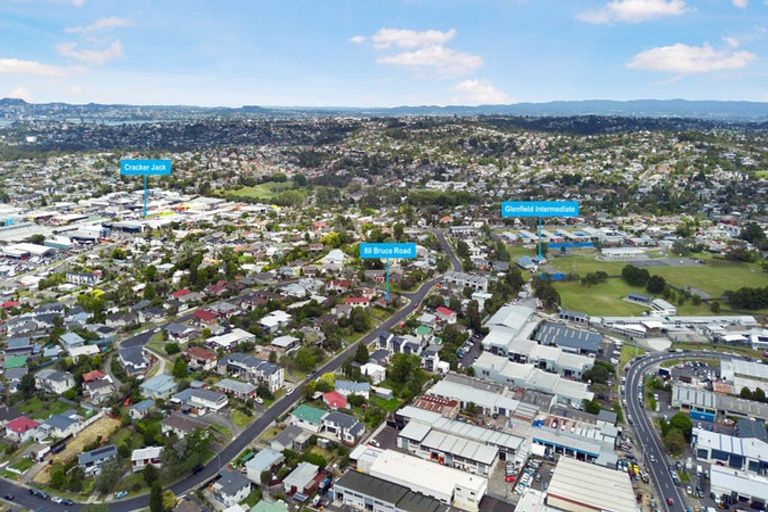 Photo of property in 80 Bruce Road, Glenfield, Auckland, 0629
