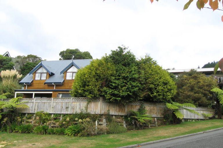 Photo of property in 3 Penny Lane, Silverstream, Upper Hutt, 5019