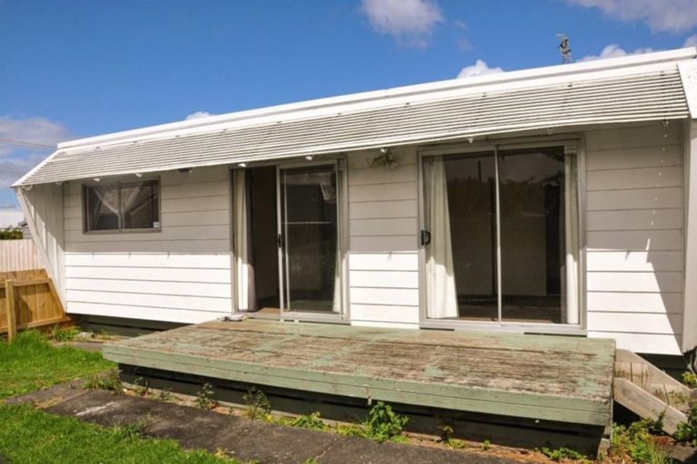 Photo of property in 151 Bruce Mclaren Road, Henderson, Auckland, 0612