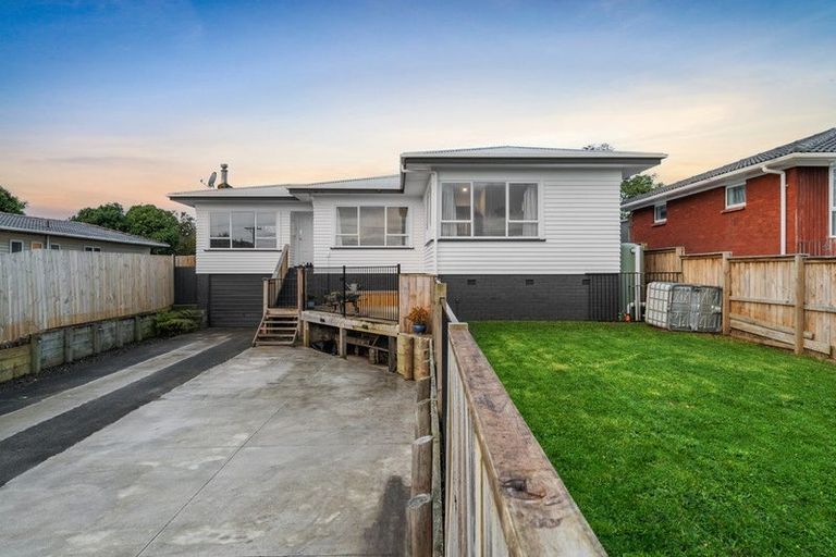 Photo of property in 24 Rothery Road, Hillpark, Auckland, 2102