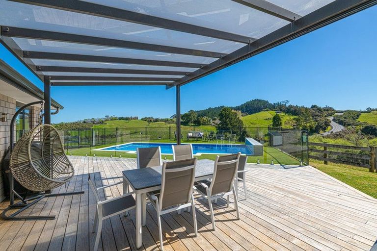 Photo of property in 883 Haruru Road, Wainui, Kaukapakapa, 0873
