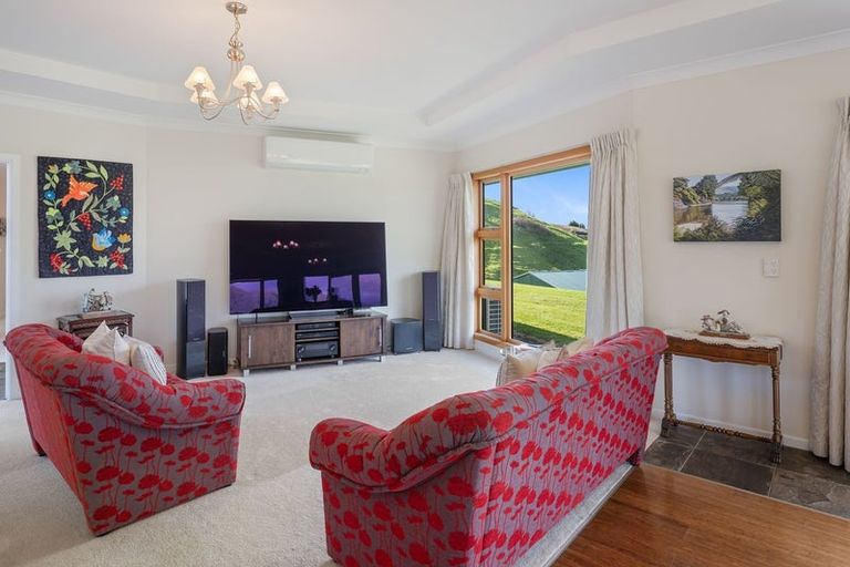 Photo of property in 51 Paul Faith Lane, Te Horo, Otaki, 5581