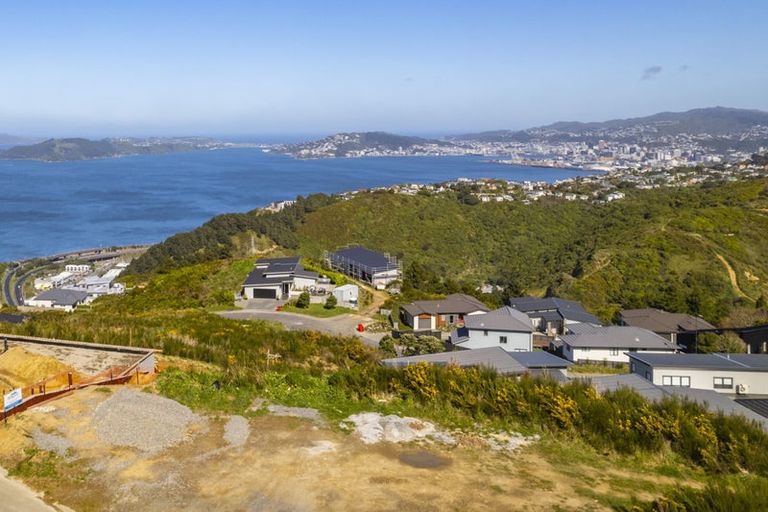 Photo of property in 55 Boeing Way, Newlands, 6037