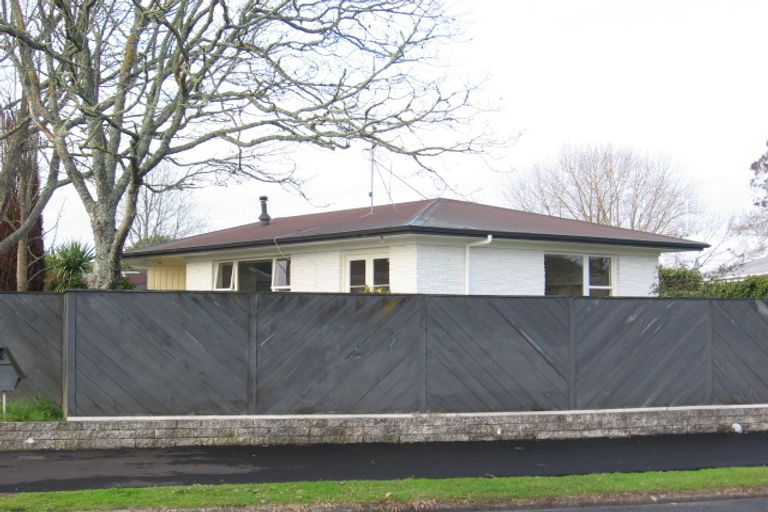 Photo of property in 5 Mcdowall Place, Queenwood, Hamilton, 3210