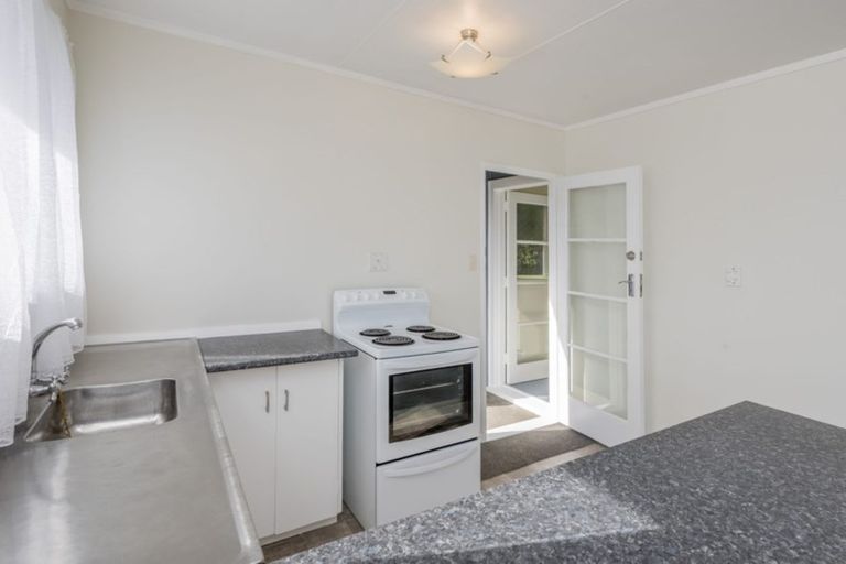 Photo of property in 20 Temuera Street, Otaki, 5512