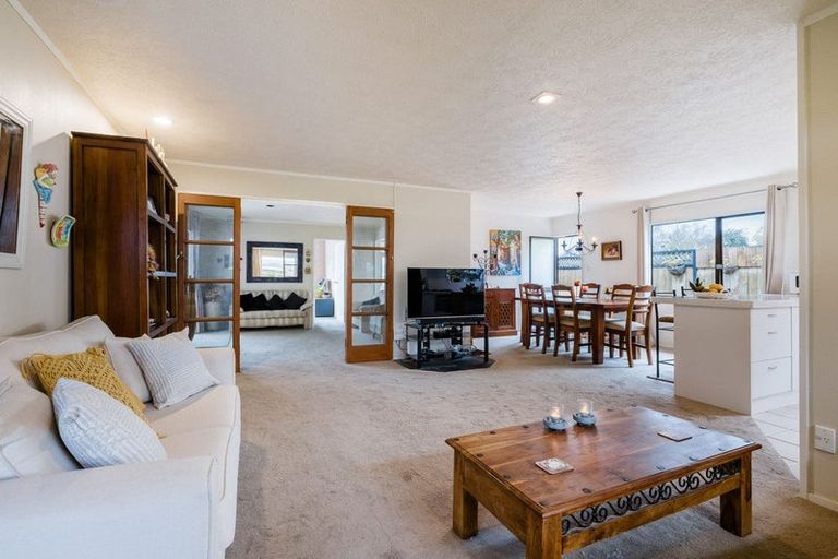 Photo of property in 233 Lamb Street, Leamington, Cambridge, 3432