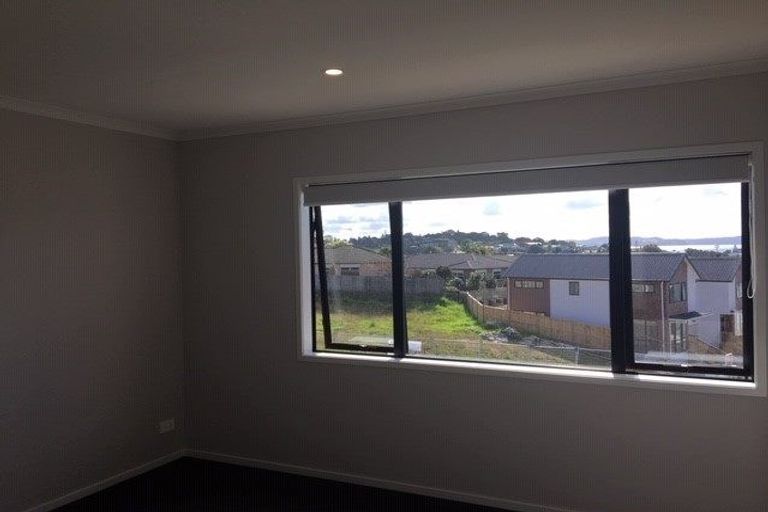 Photo of property in 5 Seafarer Crescent, Stanmore Bay, Whangaparaoa, 0932