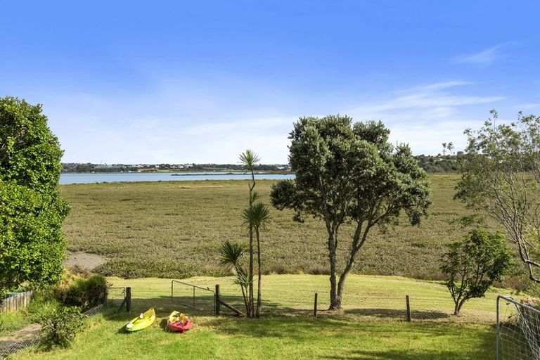 Photo of property in 99 Beresford Street, Bayswater, Auckland, 0622