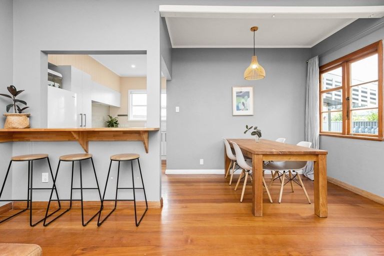 Photo of property in 46 Douglas Mclean Avenue, Marewa, Napier, 4110