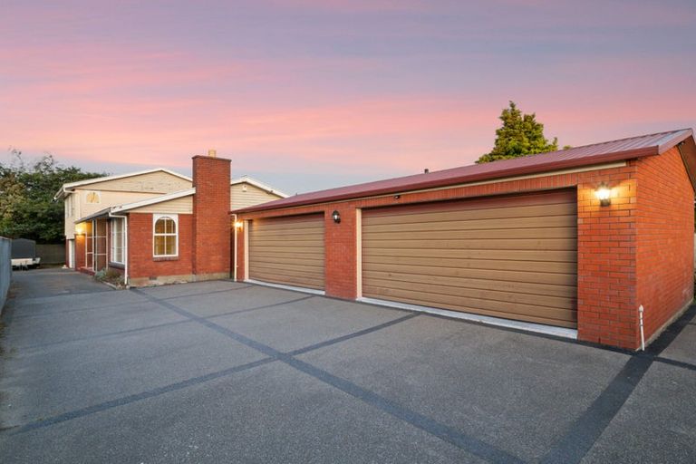 Photo of property in 238 Wairakei Road, Bryndwr, Christchurch, 8053