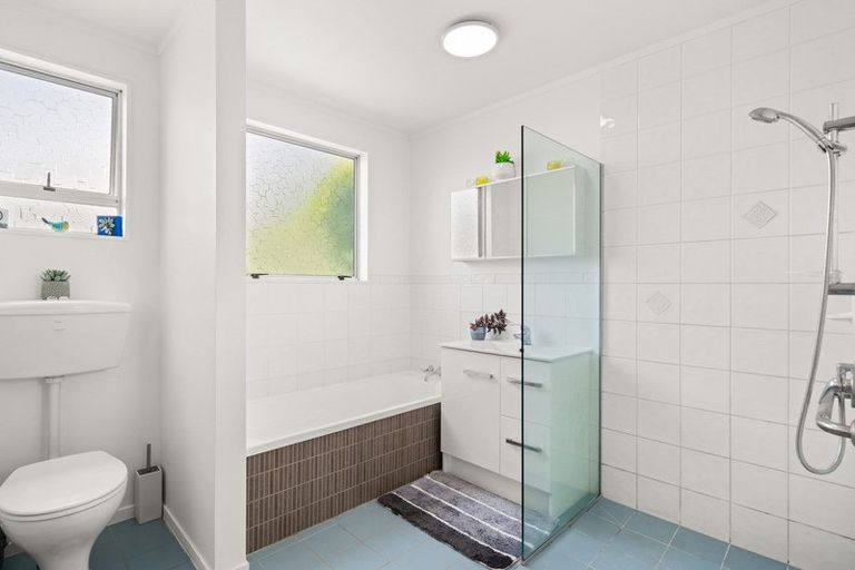 Photo of property in 17a Bellfield Place, Bethlehem, Tauranga, 3110