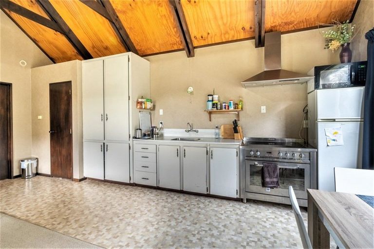 Photo of property in 115 Flora Road East, Makarewa, Invercargill, 9876