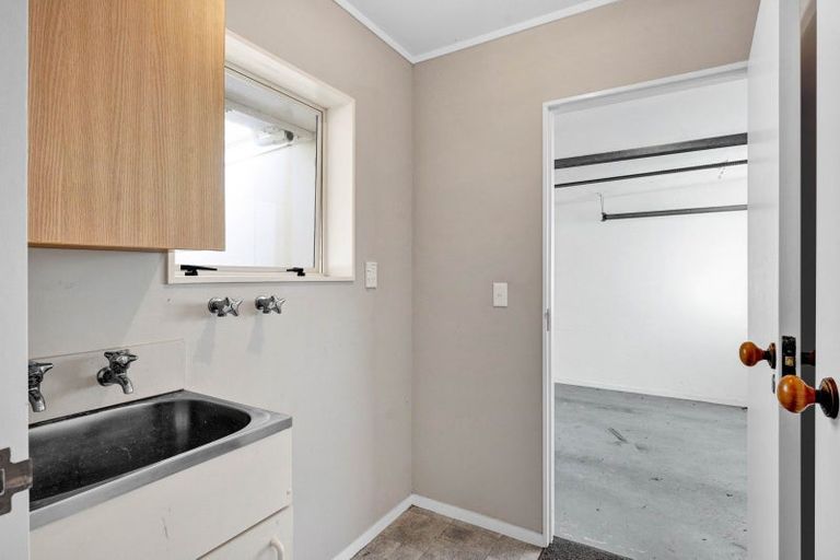 Photo of property in 2/59 Wallath Road, Westown, New Plymouth, 4310