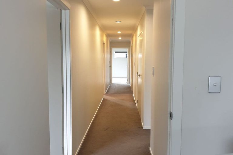 Photo of property in 15 Hector Drive, Rototuna North, Hamilton, 3210