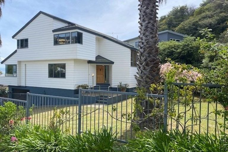 Photo of property in 14 Hornsey Road, Bluff Hill, Napier, 4110