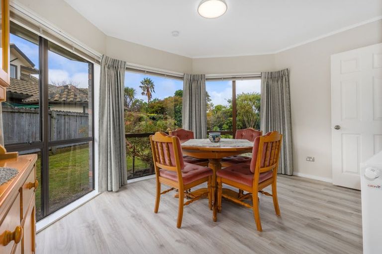 Photo of property in 22 Pinewood Grove, Paraparaumu Beach, Paraparaumu, 5032