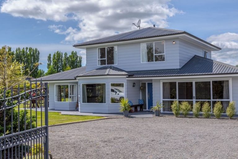 Photo of property in 83 Reading Street, Greytown, 5712