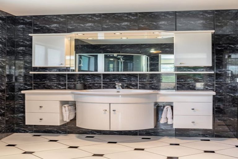 Photo of property in 145 Waterloo Road, Hutt Central, Lower Hutt, 5010