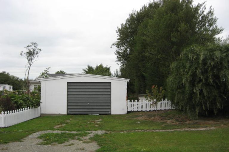 Photo of property in 6 Galbraith Place, Temuka, 7920