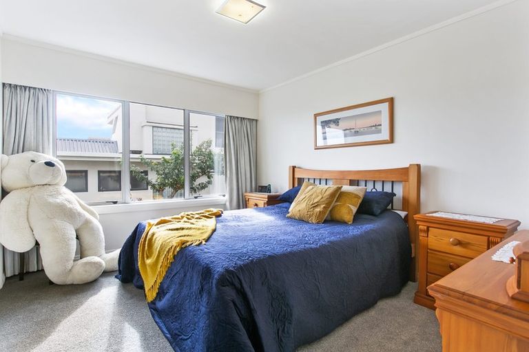 Photo of property in 85 Waller Avenue, Bucklands Beach, Auckland, 2012
