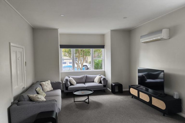 Photo of property in 282 Rintoul Street, Berhampore, Wellington, 6023