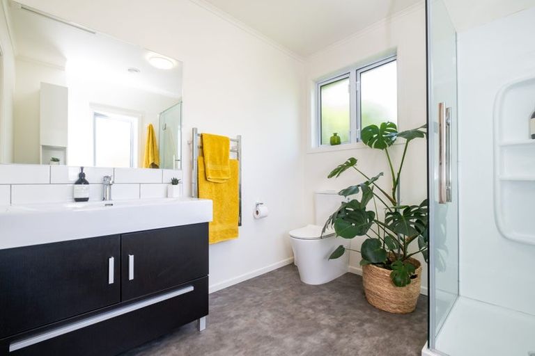 Photo of property in 27 Gaskin Place, Haumoana, 4102