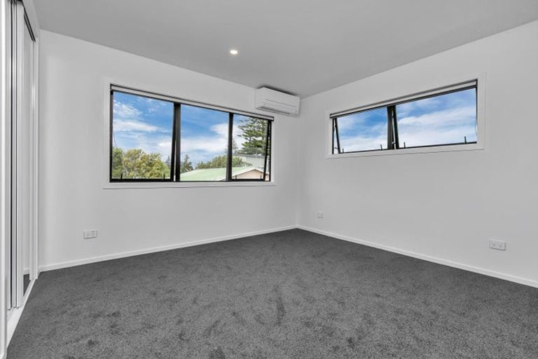 Photo of property in 7/19 Milton Road, Orewa, 0931
