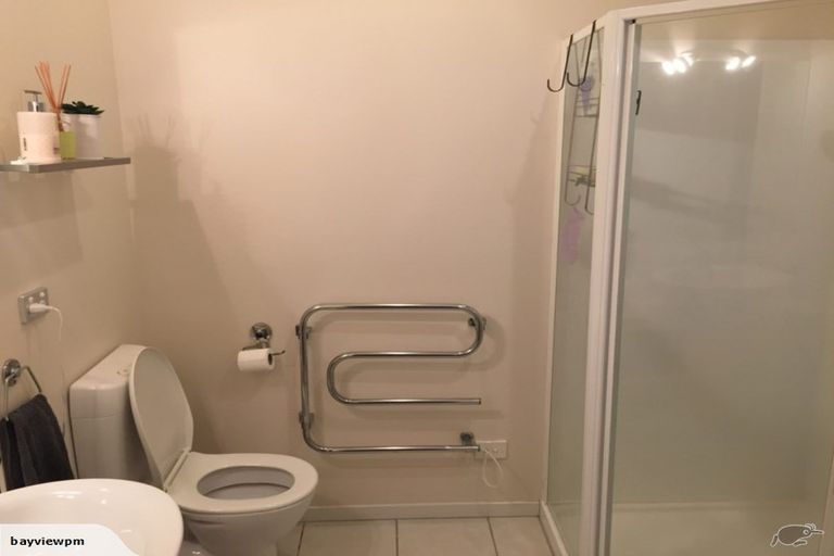 Photo of property in 1/206 Manuka Road, Bayview, Auckland, 0629