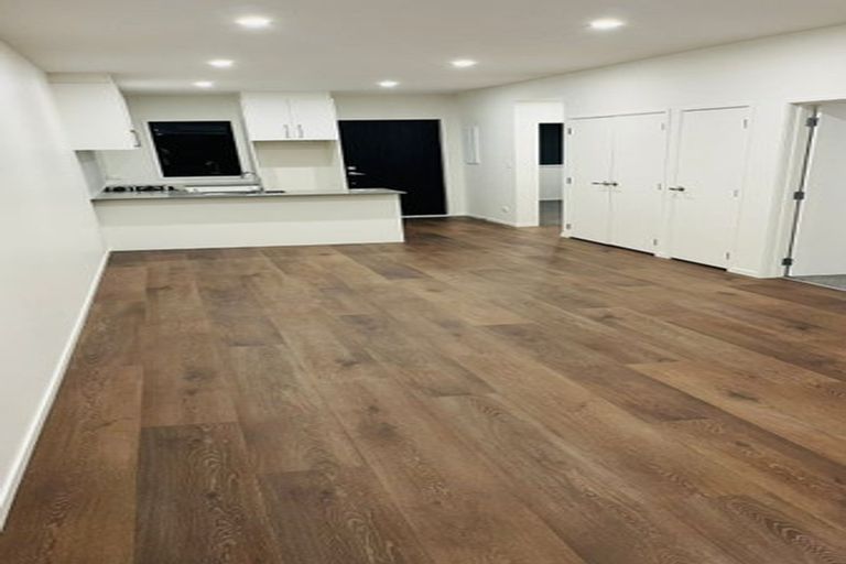 Photo of property in 25 Olearia Street, Totara Park, 2019