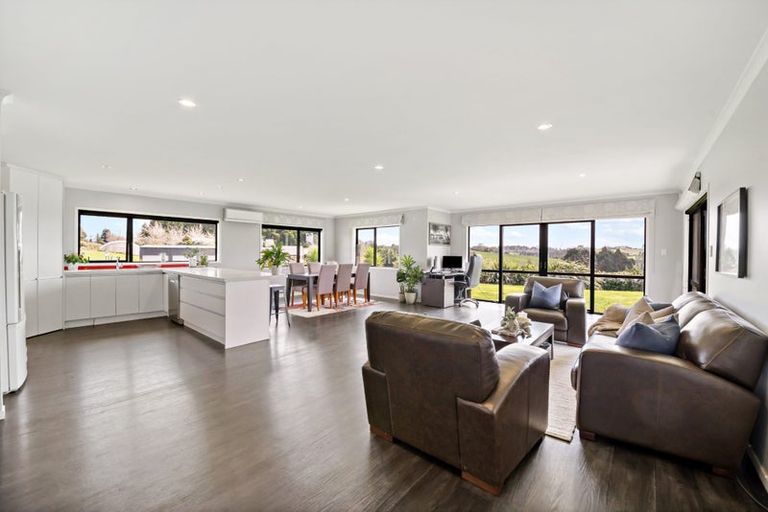 Photo of property in 125 Markham Road, Ararimu, Drury, 2579