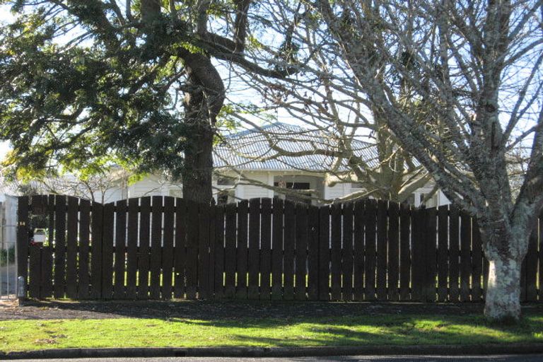 Photo of property in 84 Nixon Street, Hamilton East, Hamilton, 3216