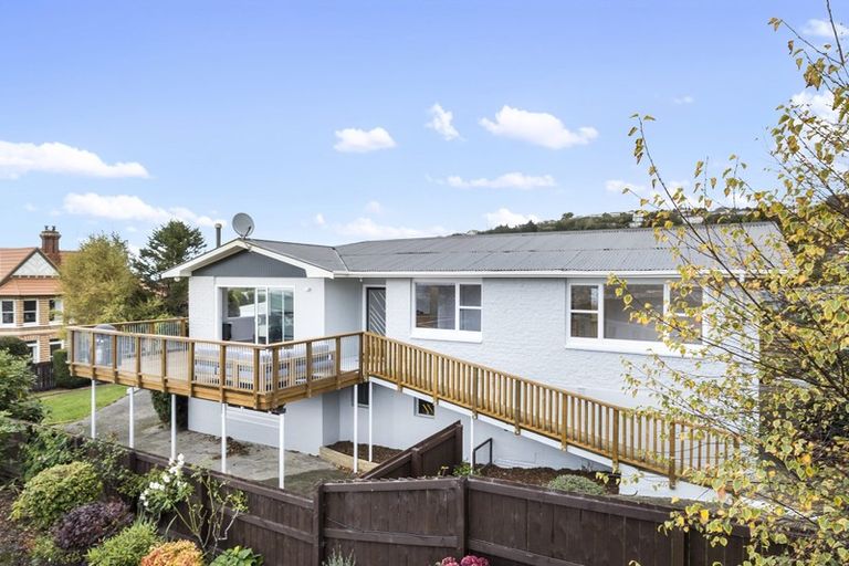 Photo of property in 21 Winston Place, Kew, Dunedin, 9012