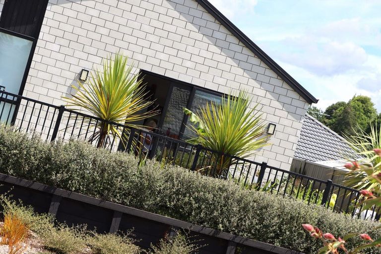 Photo of property in 5 Traverse Lane, Omokoroa, 3114