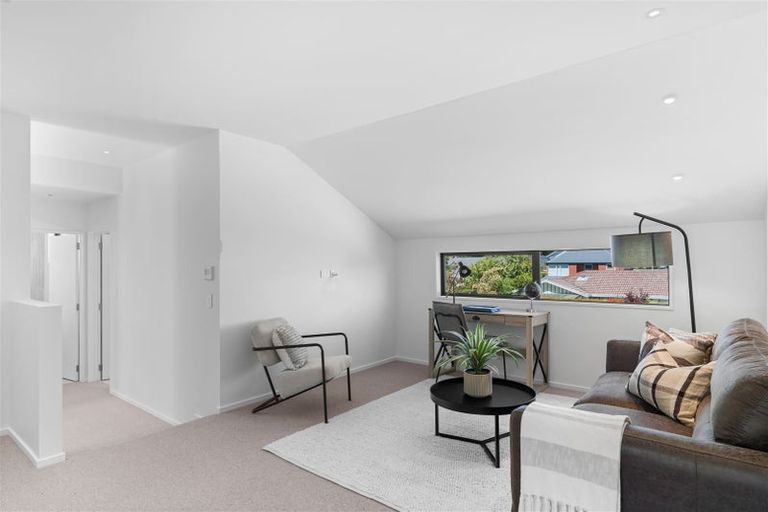 Photo of property in 4 Daresbury Lane, Fendalton, Christchurch, 8014