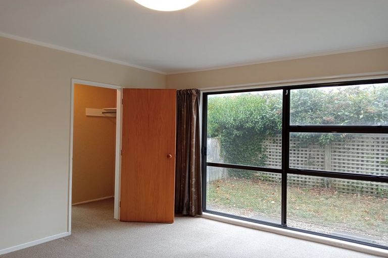 Photo of property in 32b Sailmaker Close, Whitby, Porirua, 5024