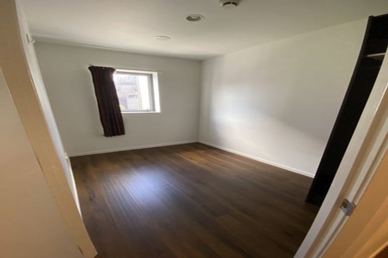 Photo of property in 3/30 Jutland Road, Hauraki, Auckland, 0622