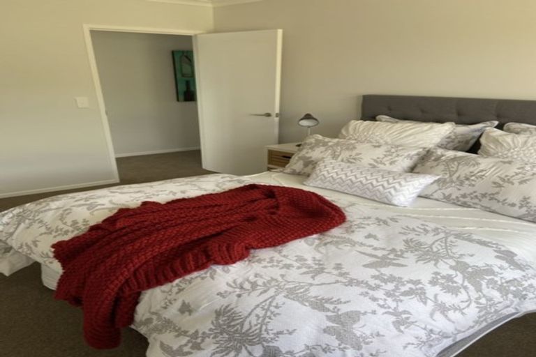 Photo of property in 27 Walter Lawry Road, Paerata, Pukekohe, 2124