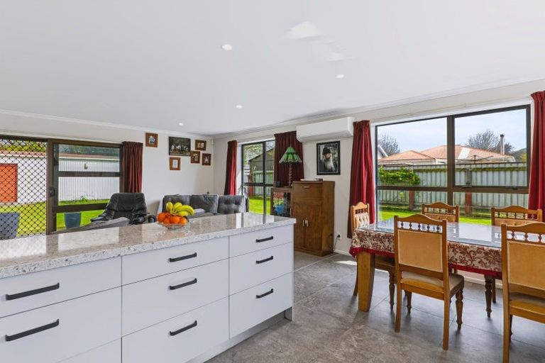 Photo of property in 15 Olivia Street, Stratford, 4332